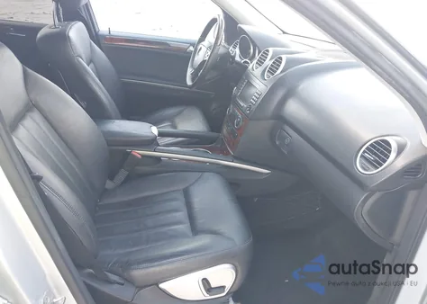 2008 Mercedes-Benz Ml 550 4Matic из США, поврежденный, VIN 4JGBB72E48A345697